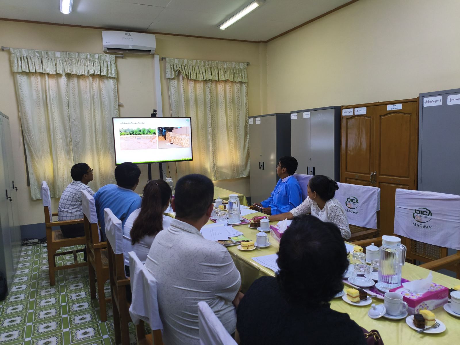 Read more about the article မကွေးတိုင်းဒေသကြီးရင်းနှီးမြှုပ်နှံမှုလုပ်ငန်းများကြီးကြပ်ရေးအဖွဲ့၏ ကွင်းဆင်းစစ်ဆေးခြင်း